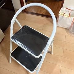 【8/19までの限定出品】 脚立の画像
