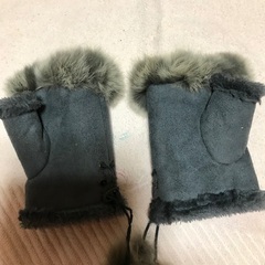 毛皮手袋　指先ナシ　アイリッシュグレーの画像