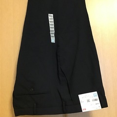 未使用　UNIQLO ネイビー スラックス 110×85の画像