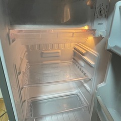 冷蔵庫　AQUAの画像