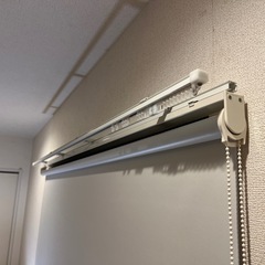 遮光ロールスクリーンの画像