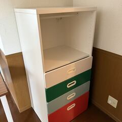 ☆子ども部屋に最適！ハンガー収納も可能なチェスト☆の画像