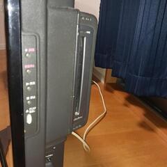 SHARP  　LC-32DX2　 TV32型の画像