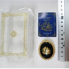 リモージュ　キャッスルブローチ　ケース付　磁器　コバルトブルー　 LIMOGES CASTEL　ヴィンテージ　クラシック　フランス　ピンバッチの画像