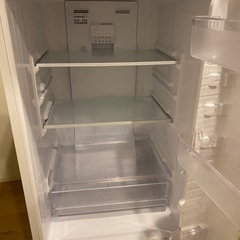 2ドア冷蔵庫の画像