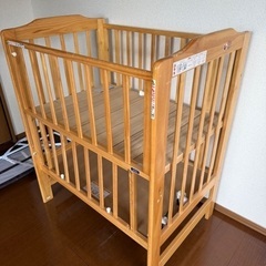 ☆KATOJI製ベビーベッド☆分解・組み立て可能、収納も大容量の画像