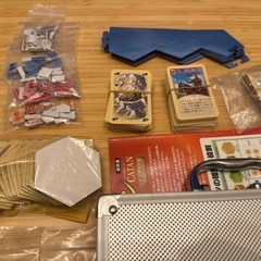 【三軒茶屋で引き渡し】カタン キャリーケース版（携帯用ミニサイズ）ボードゲームの画像