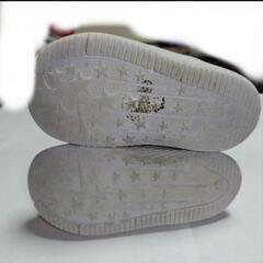 NIKEキッズシューズピンクの画像