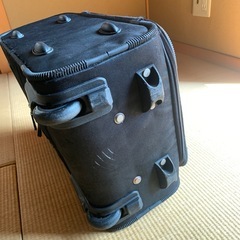 finoxy フィノキシー 小型 スーツケース キャリーケース 黒の画像