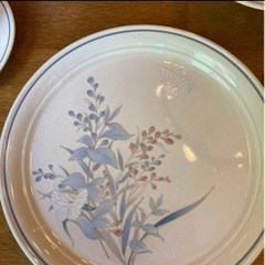 ノリタケ食器セットの画像