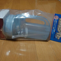 新品未使用・懐中電灯　強力ライト(予備球付き)の画像