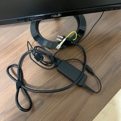 ASUS 24インチPCモニター ゲーム用 フルHDの画像