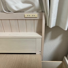 収納付シングルベッドフレームの画像