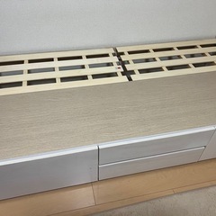 収納付シングルベッドフレームの画像