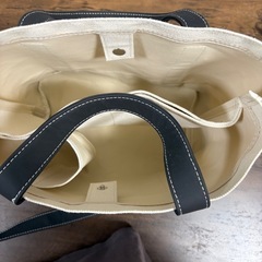 AIGLEショルダーバッグ小さめの画像