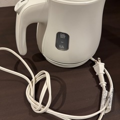 電気ケトル、ポットの画像