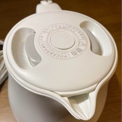 電気ケトル、ポットの画像