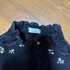 ZARAスカートの画像