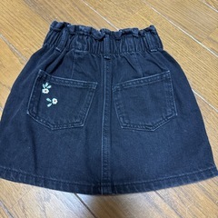 ZARAスカートの画像