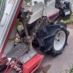三菱1条刈りバインダー　MB40 秋晴れの画像