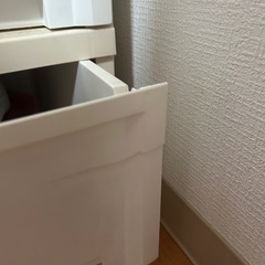 衣装ケースの画像