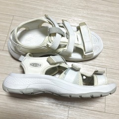 Keen サンダル 23cm ホワイト　US6　 の画像
