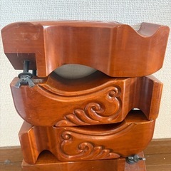 ダイニングテーブルの画像