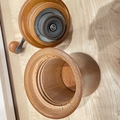 HARIO 手挽きミルの画像