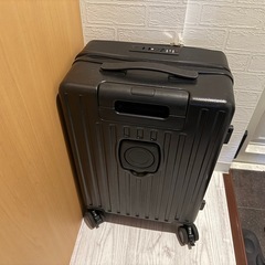 スーツケース、キャリーケースの画像