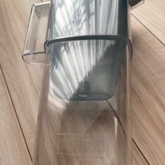 ★美品★BRITA ブリタ浄水器 パウダーブルー 全容量2.2L)の画像