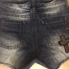 ショートパンツの画像