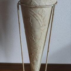 ブリキ　Plantフラワースタンド　コーン　アンティークの画像