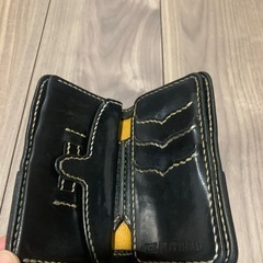 フラットベッド　財布の画像