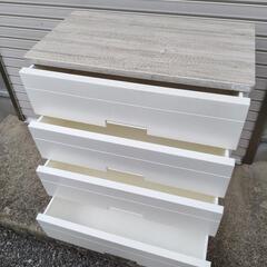 プラスチックチェストの画像