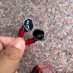 8/23 12時にGINZA SIXかコレド室町で　ワイヤードイヤホン　Ultimate Ears UE900s オヤイデのリケーブル（12,000円相当）付きの画像