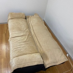 【無料‼️】大きめソファー カバー取り外し可能の画像