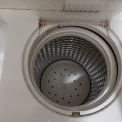 【ジャンク品・故障品】二層式洗濯機の画像