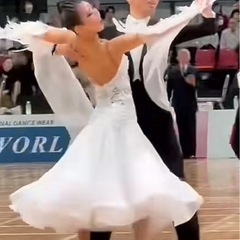 社交ダンスが大好きな方❣️
