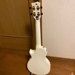 enya Nova U PRO テナーウクレレの画像