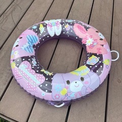 大型ビニールプール　おまけで浮き輪付けます
の画像