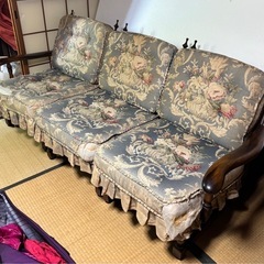 70年代ビンテージのカリモク応接セットの画像