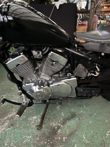 ヤマハビラーゴカスタム中です。