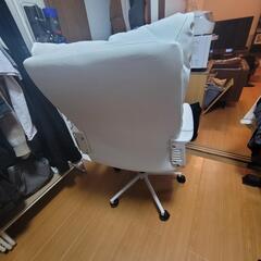 オフィスチェアの画像