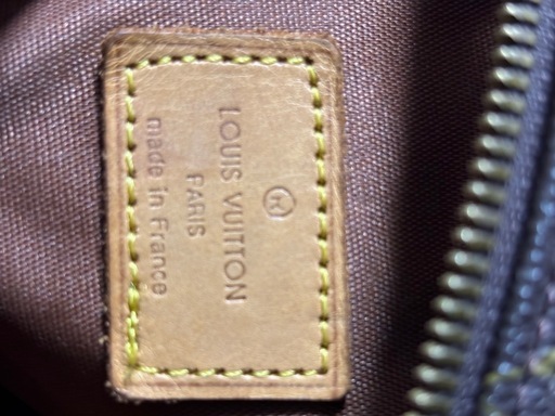 VUITTON ウエストバッグ　ボディバッグ