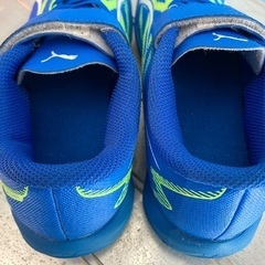 サッカー　シューズ　PUMA（プーマ）  キッズ　美品　18.0  箱ありの画像