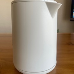電気ポットの画像