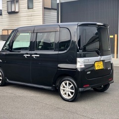 タント custom 4WDの画像