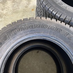 265/65R17 ヨコハマタイヤ 4本の画像