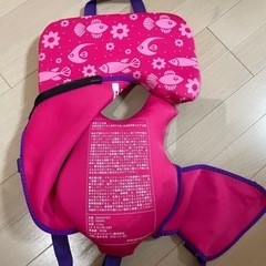 子供用ライフジャケットの画像