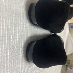 未使用黒パンプスの画像